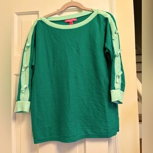Lilly Pulitzer sweater. EUC. Large.